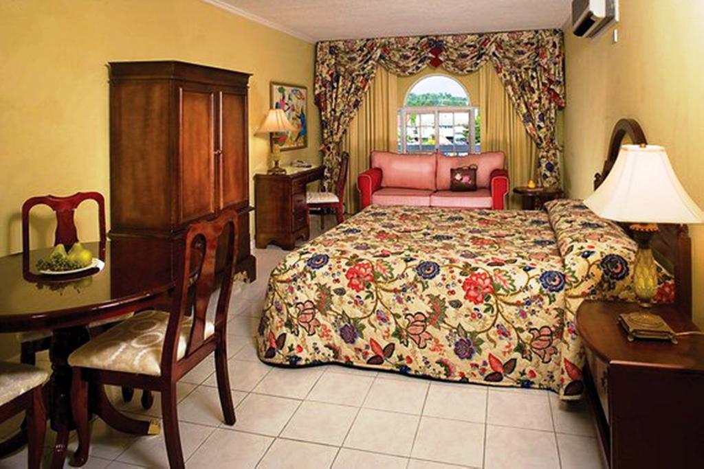 Rooms On The Beach Ocho Rios Bilik gambar